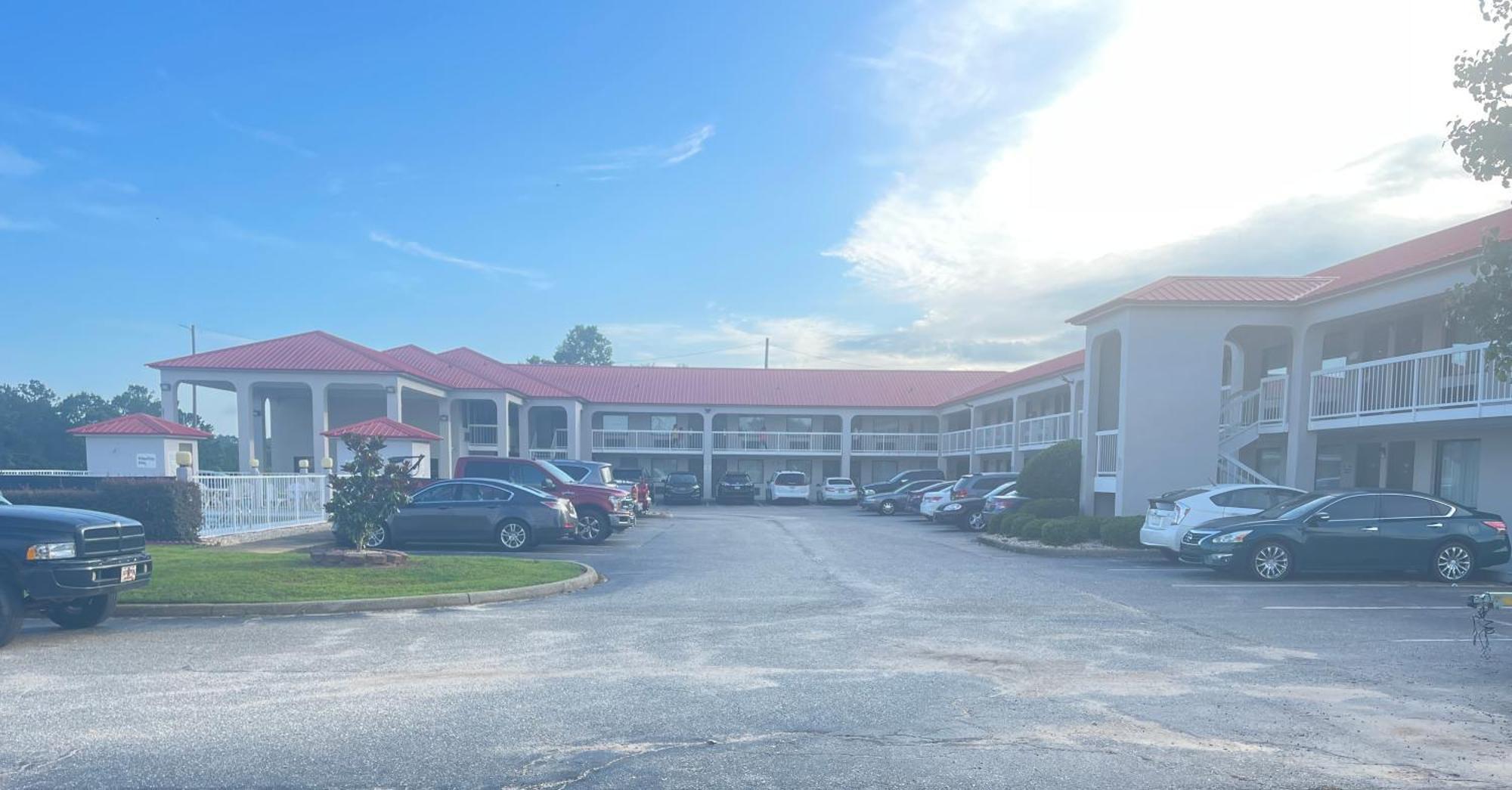 Motel 6 Abbeville, Al Buitenkant foto
